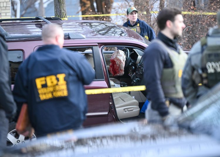 ICE dice que la mujer fallecida en tiroteo en Minneapolis estaba "acosando" a los agentes | FOTO EFE