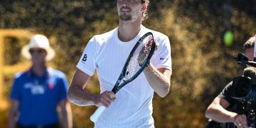 El vigente subcampeón y tercer jugador del mundo, el alemán Alexander Zverev, aplacó el empuje inicial del joven canadiense Gabriel Diallo