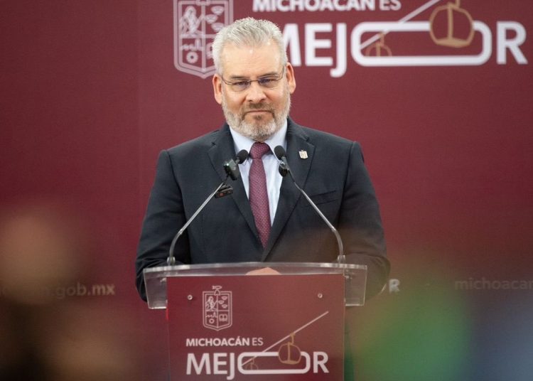 Gobernador Alfredo Ramírez Bedolla en conferencia de prensa informando sobre la detención de César Alejandro N alias El Botox