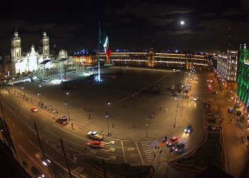 El Programa de Encendido Monumental del Centro Histórico contempla 57 kilómetros de iluminación rumbo al Mundial 2026