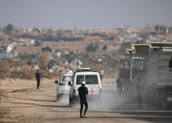 Cruz Roja entrega en Gaza los cuerpos de 15 palestinos tras intercambio con Israel