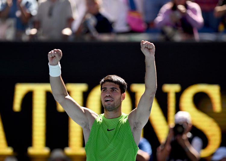 Carlos Alcaraz of Spain celebrates match point during the men's third round match against Corentin