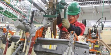 Empleo formal en México creció 1.3% en 2025; IMSS reporta 23.9 millones de plazas