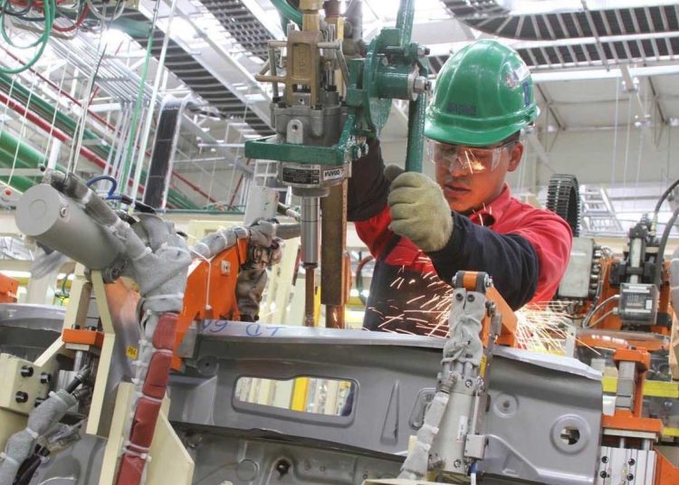 El IMSS reportó un crecimiento del empleo formal en México durante 2025