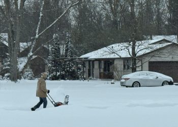 Calles cubiertas de nieve y hielo en Estados Unidos durante la tormenta de enero 202