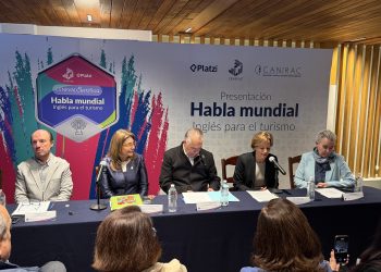 Inglés para el Mundial 2026: Certificarán a meseros y trabajadores del turismo