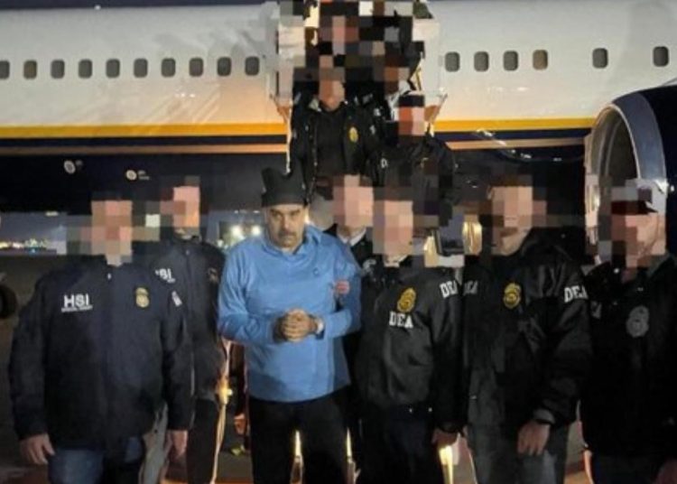Primeras imágenes de Nicolás Maduro bajo custodia de autoridades estadounidenses tras su llegada a Nueva York