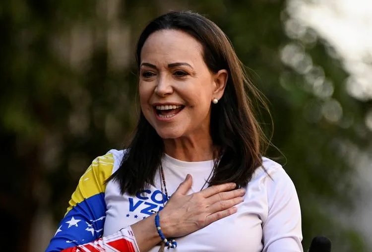 María Corina Machado, líder opositora venezolana, llamó a la vigilancia ciudadana tras la captura de Nicolás Maduro