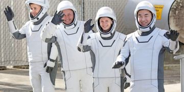 NASA ordena regreso anticipado de la Crew-11 por emergencia médica en la EEI
