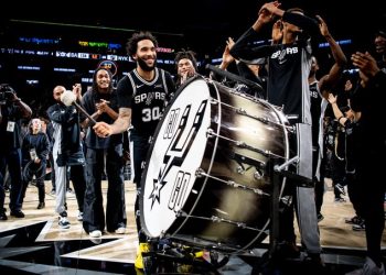 spurs