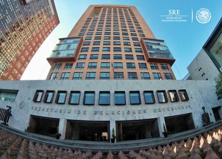 Cancillería niega actividades políticas desde consulados de México en EE.UU.