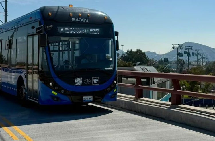Trabajadores tranviarios de la CDMX acordaron posponer la huelga mientras continúan las negociaciones por un aumento salarial