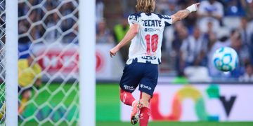 El español Sergio Canales convirtió un gol este sábado para darle a los Rayados de Monterrey una victoria por 1-0 sobre el León en el Torneo Clausura 2026
