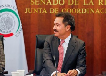Morena respalda reforma electoral de Sheinbaum, pero admite falta de votos