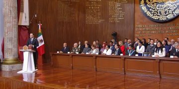 “No está sola”: El contundente mensaje de Mauricio Kuri a la presidenta ante el acoso extranjero