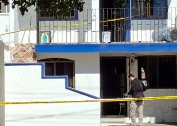 Asesinan a madre buscadora en su domicilio en Mazatlán
