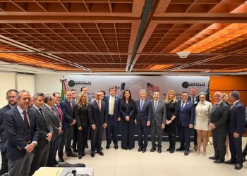 Se reúnen diputados con 8 congresistas norteamericanos en San Lázaro, hablaron de economía, seguridad y migración