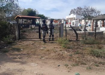 FGR localiza cuerpo con rasgos de minero desaparecido en fosa de Sinaloa; hay 4 detenidos.