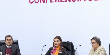 Jefa de Gobierno Clara Brugada en conferencia sobre medidas contra la corrupción inmobiliaria en Ciudad de México