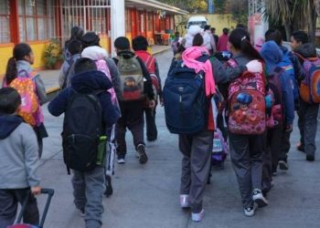El gobierno del Estado de México anunció el regreso a clases presenciales en los 125 municipios