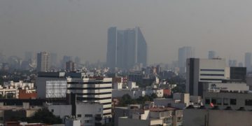 La investigadora Elizabeth Vega explicó las causas del incremento de contingencias ambientales en el Valle de México