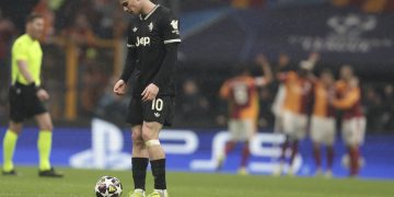 El Galatasaray dio un golpe de autoridad este martes y prácticamente puso un pie en los octavos de final de la Liga de Campeones