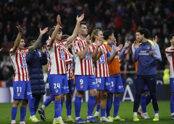 Atlético desnuda a Barcelona