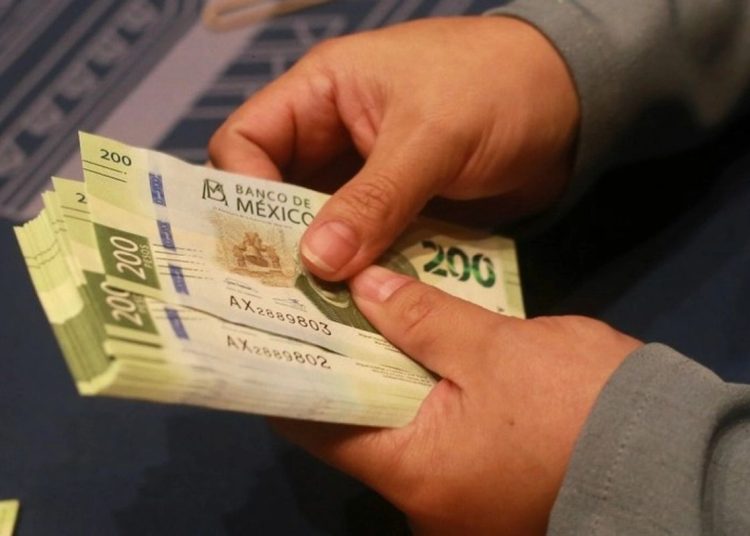 Especialistas analizan los retos y oportunidades del desarrollo económico de México