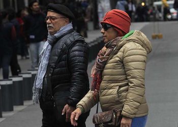 Autoridades activaron alerta roja en cinco alcaldías por temperaturas de hasta -2 grados en CDMX