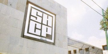 Fachada de la Secretaría de Hacienda y Crédito Público en la Ciudad de México