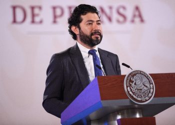 Marath Bolaños expone los beneficios de la jornada laboral de 40 horas