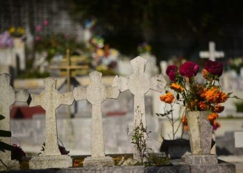 El INEGI reportó una disminución de 5.98% en las muertes en México durante los primeros nueve meses de 2025