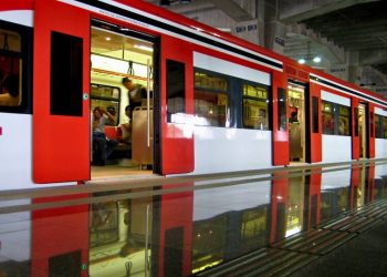 Gobierno acelera construcción de nuevas líneas de tren en México