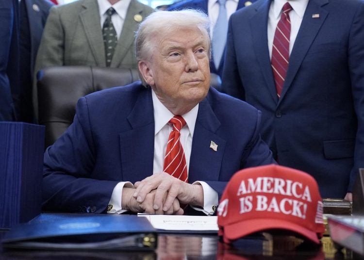 Donald Trump insiste en que las elecciones en Estados Unidos están amañadas y fraudulentas
