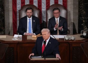 Trump desafía al Congreso y defiende nuevos aranceles en su discurso del Estado de la Unión