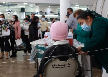 Jornada de vacunación contra el sarampión en centros de salud del país