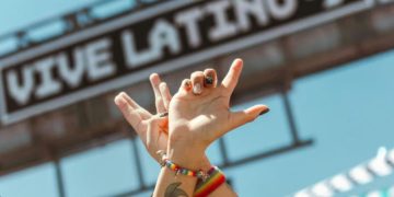 Revelan horarios oficiales del Vive Latino 2026: conoce a qué hora toca tu artista favorito