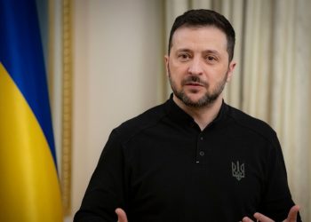 Volodímir Zelenski durante un mensaje sobre las negociaciones de paz con Rusia y mediación de EE. UU.