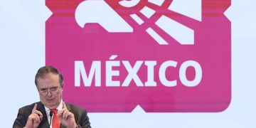 “Empresas ya no tendrán que depositar montos demandados por el SAT antes de una sentencia”: Ebrard