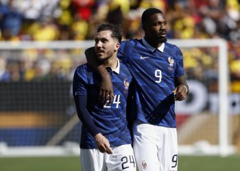 Un doblete de Désiré Doué y un tanto de Marcus Thuram le dieron este domingo la victoria por 1-3 a Francia sobre Colombia, que terminó preocupada
