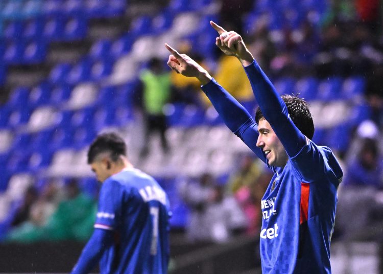 El Cruz Azul y Los Ángeles FC se enfrentarán en cuartos de final de la Copa de Campeones de la Concacaf, tras eliminar el martes al Monterrey