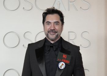 Javier Bardem pide “Palestina libre” y dice “no a la guerra” durante los Óscar