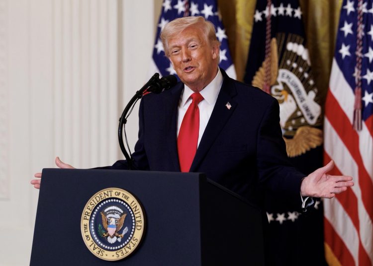 WASHINGTON (United States), 12/03/2026.- US President Donald Trump speaks during a Women's History Month event at the White House in Washington, DC, USA, 12 March 2026. EFE/EPA/WILL OLIVER