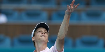 Jannik Sinner of Italy in action against Damir Dzumhur of Bosnia-Herzegovina