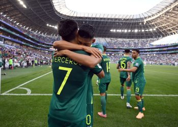 Bolivia gana a Surinam y buscará ante Irak el pase al Mundial