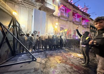 Miles de mujeres marchan en Morelia por el 8M; familiares de víctimas y colectivas exigen justicia