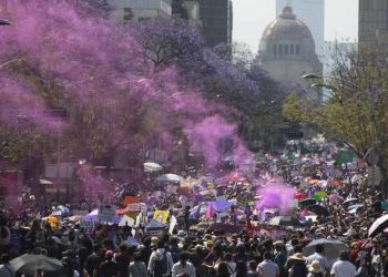 Marcha 8M en CDMX: desplegarán 400 mujeres policías para acompañar movilización