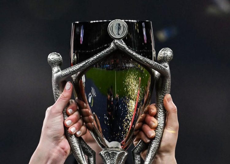 La Federación Qatarí de Futbol (QFA) anunció este domingo la suspensión de todas las competiciones que organiza, como consecuencia del conflicto en Oriente Medio, sin precisar si la Finalissimav