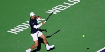El serbio Novak Djokovic se clasificó este lunes para los octavos de final del Masters 1.000 de Indian Wells por primera vez desde 2017