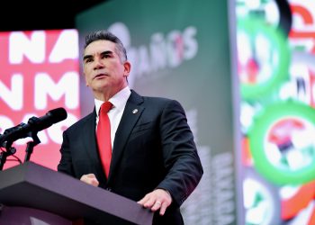 Un llamado a la unidad opositora para "salvar a México"
